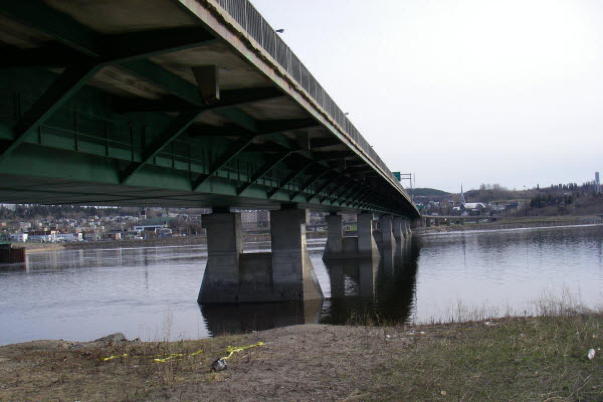 Pont Dubuc, arrondissement Chicoutimi, Ville de Saguenay