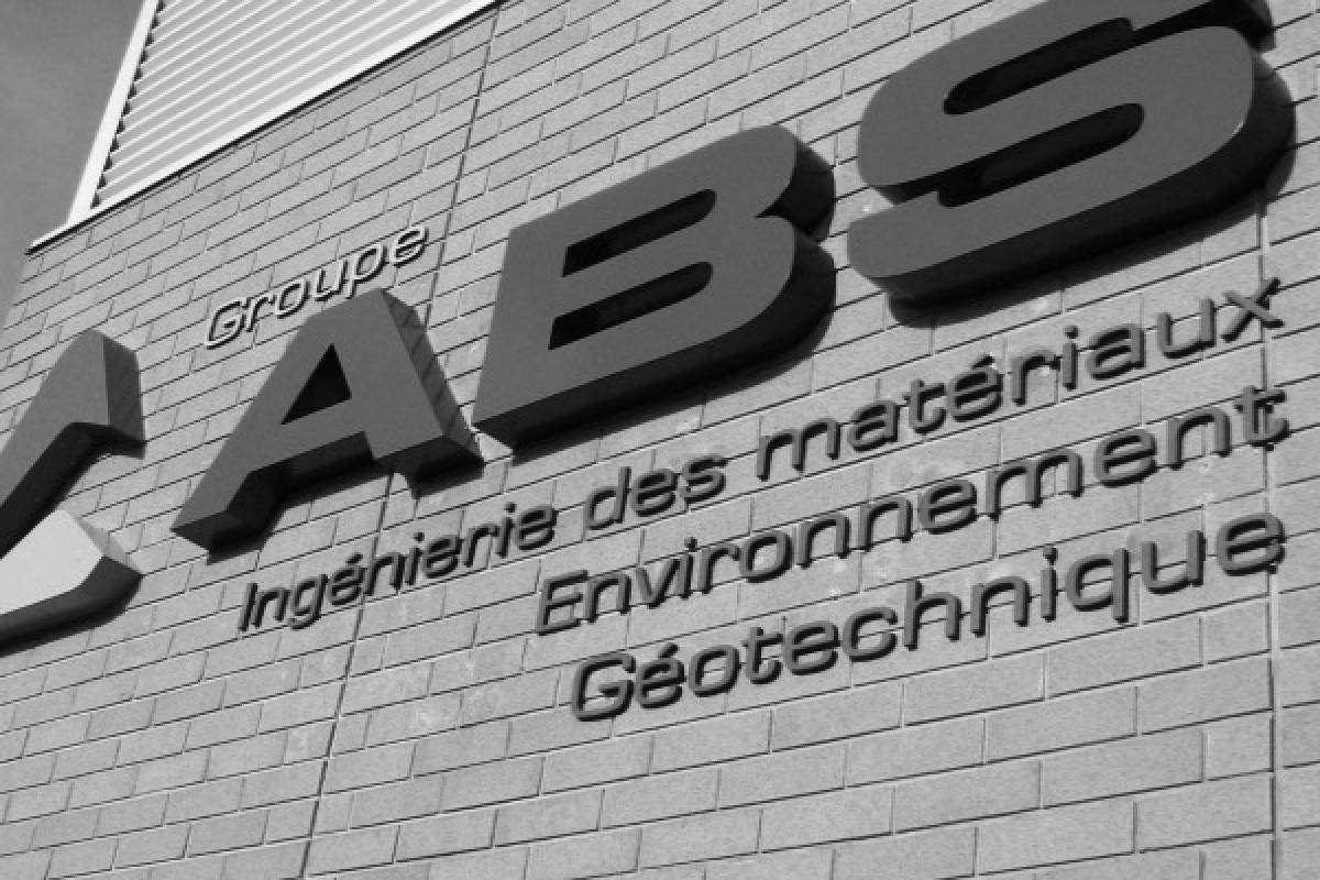 Le Groupe ABS, leader en matière de surveillance de chantier, de contrôle de mat