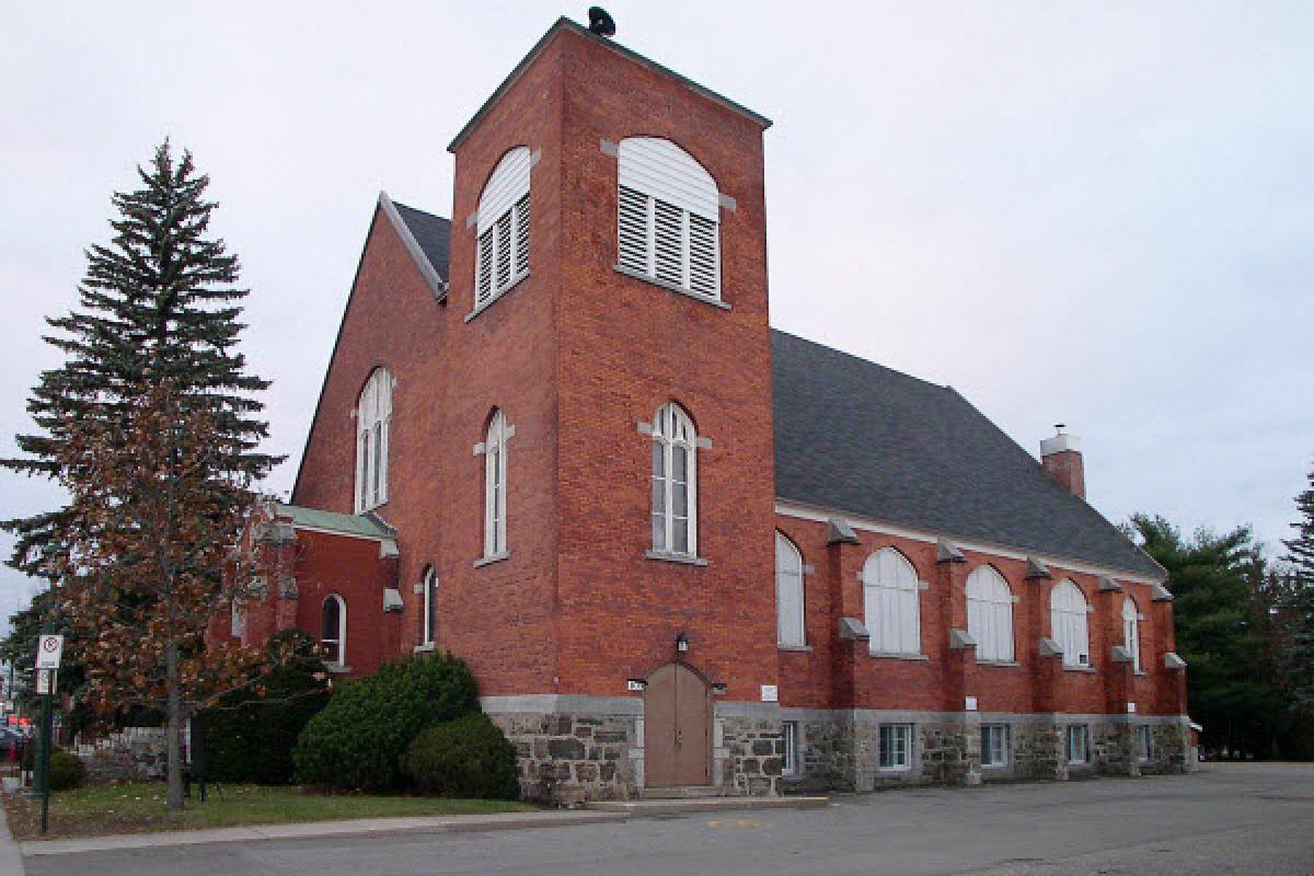 Lachute – Une église convertie en bibliothèque