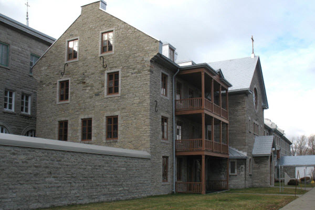 Restauration du Monastère de l'Hôpital général de Québec