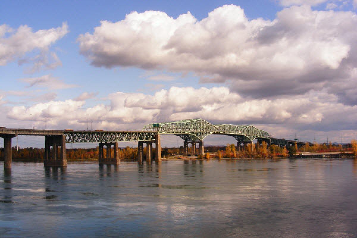 Corridor du pont Champlain : démolition de la section nord du Viaduc Principal