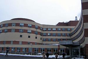 Hôpital général du Lakeshore : ouverture de la nouvelle unité de soins intensifs. Crédit : indiewench, Creative Commons (CC BY 2.0)