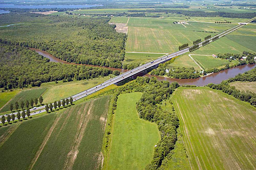 Autoroute 35 : un prolongement comportant de nombreux défis. Photo : MTQ