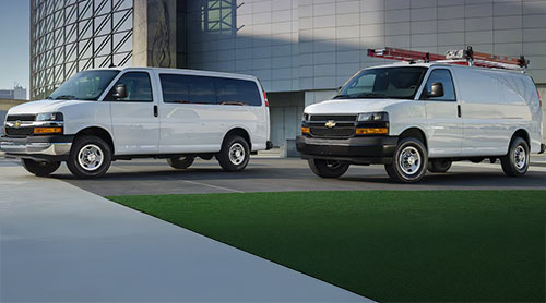 Presque un classique dans son segment, le Chevrolet Express nous est reconduit presque dans son intégrité tout comme son jumeau identique, le GMC Savana. Photo : GM