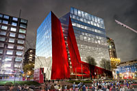Situé au cœur du Quartier des spectacles de Montréal, l'édifice bénéficiera d'une visibilité exceptionnelle. Crédit : Provencher Roy