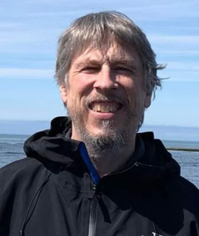 Mathieu Leclerc, ingénieur civil et chef d’équipe du module des aléas naturels et de l’adaptation aux changements climatiques de la direction générale du Bas-Saint-Laurent-Gaspésie-Îles-de-la-Madeleine au MTQ.  Crédit : Éliane Gaulin-Leclerc