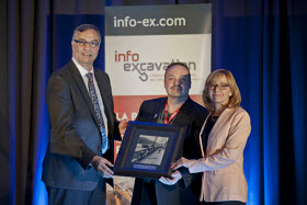  Les entreprises Michaudville a reçu la mention Bronze du programme de reconnaissance d'Info-Excavation. Crédit - Info-Excavation 
