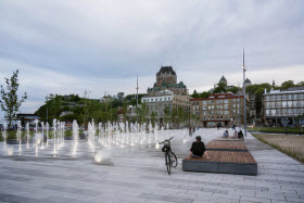 Fontaine à la place des Canotiers  - Photo de Jean-Philippe Labrie