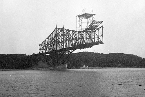 Pont de Québec. Crédit : Fonds Louis Lachance. Archives de la Ville de Québec