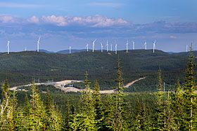 Parc éolien Rivière-du-Moulin dans la Réserve faunique des Laurentides (avec C.E.R.)