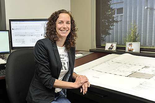 Karine Bourque, directrice générale de Ronam Constructions - Photo : Louise Leblanc photographe