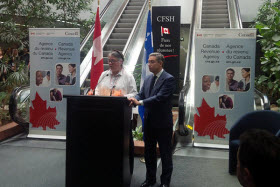L’honorable François-Philippe Champagne, ministre du Commerce international et député de Saint-Maurice–Champlain, et l’honorable Diane Lebouthillier, ministre du Revenu national, ont annoncé le 18 avril 2017 des projets de rénovation concernant l’immeuble du Centre de données fiscales situé dans la ville de Shawinigan.  - Photo de Services publics et Approvisionnement Canada