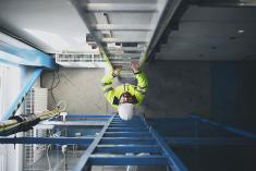 Planifier le travail en hauteur pour prévenir les chutes