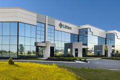 Lithion Technologies complète la construction de sa première usine commerciale. Crédit : Lithion Technologies