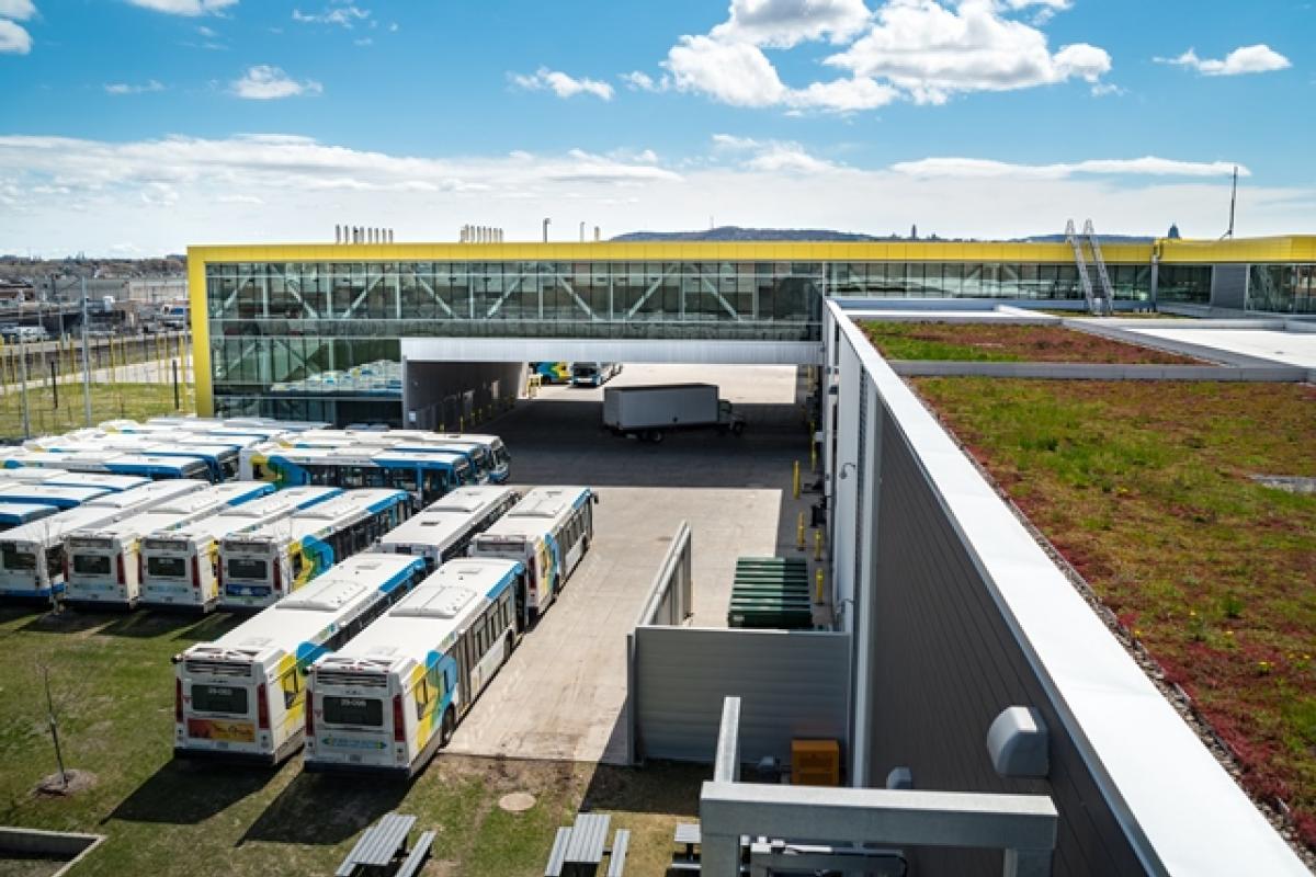 Deux ans après son inauguration, le Centre de transport Stinson de la Société de