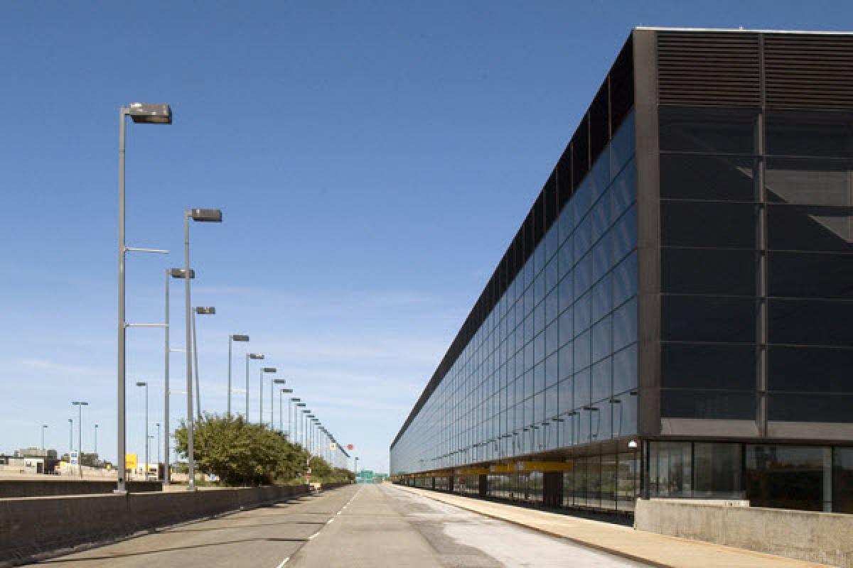 Aérogare de Mirabel : la CMM appuie la Ville de Mirabel