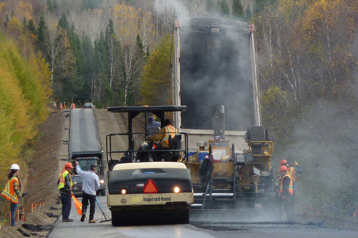 Des investissements de 124,5 millions de dollars dans le réseau routier de la ré