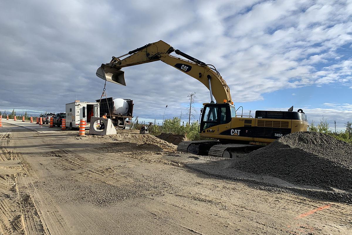 Le Gouvernement du Québec annonce la réalisation de travaux supplémentaires sur la route de la Baie-James, un lien routier clé pour la vitalité socioéconomique de la région du Nord-du-Québec. Crédit : Société de développement de la Baie-James