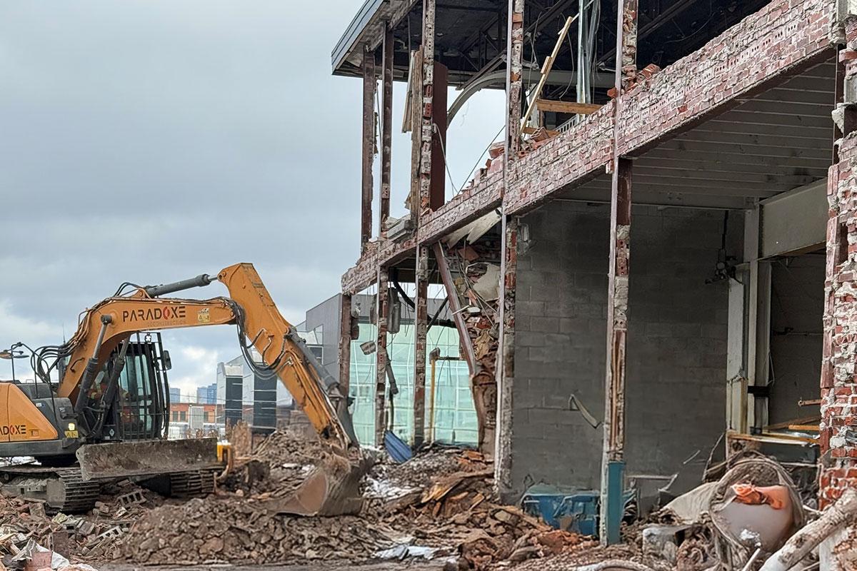 Changer le visage de la construction une brique à la fois. Crédit : Courtoisie
