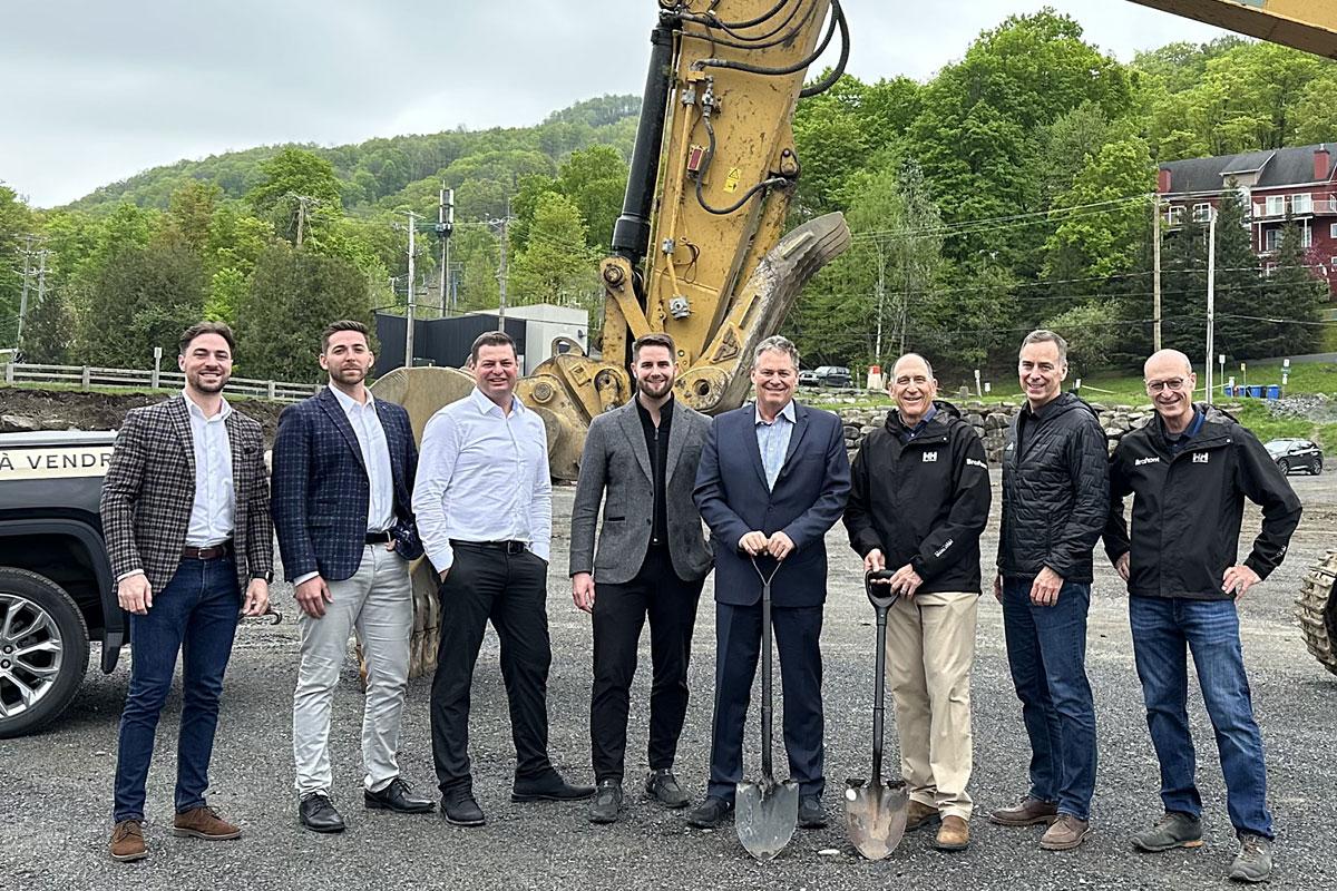 Lancement du chantier du projet hôtelier Alpinn. Crédit : Bromont, montagne d’expériences