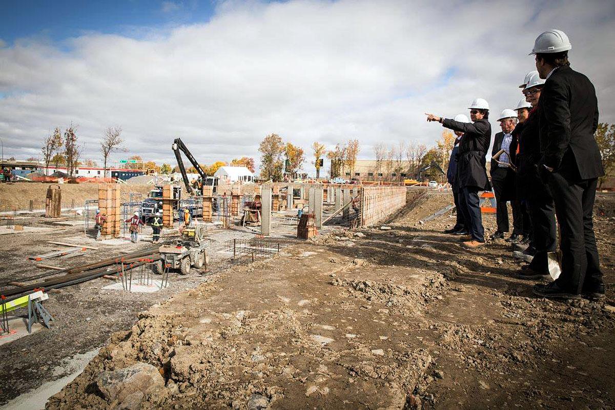 Chantier du Campus ABB dans le Campus Saint-Laurent du Technoparc Montréal. Créd