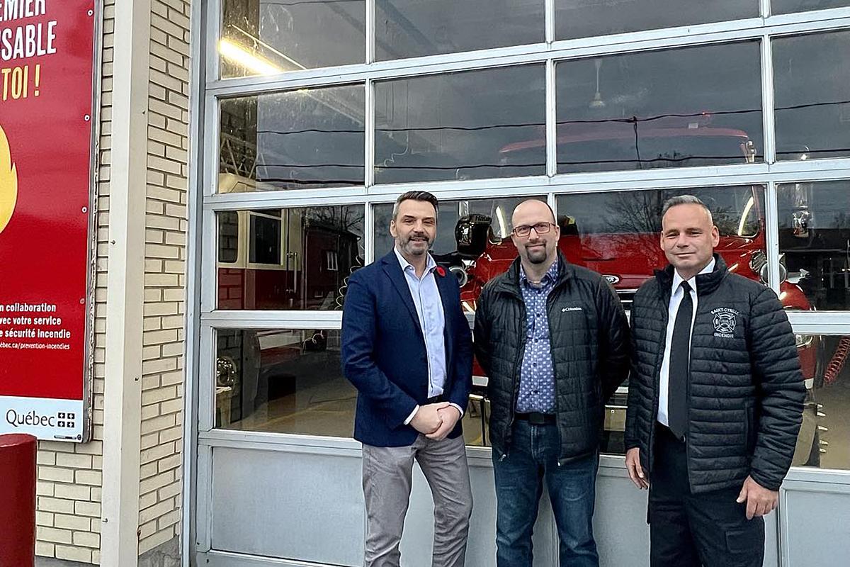 Agrandissement de la caserne de pompiers de Saint-Cyrille-de-Wendover. Crédit : Cabinet de la ministre des Affaires municipales
