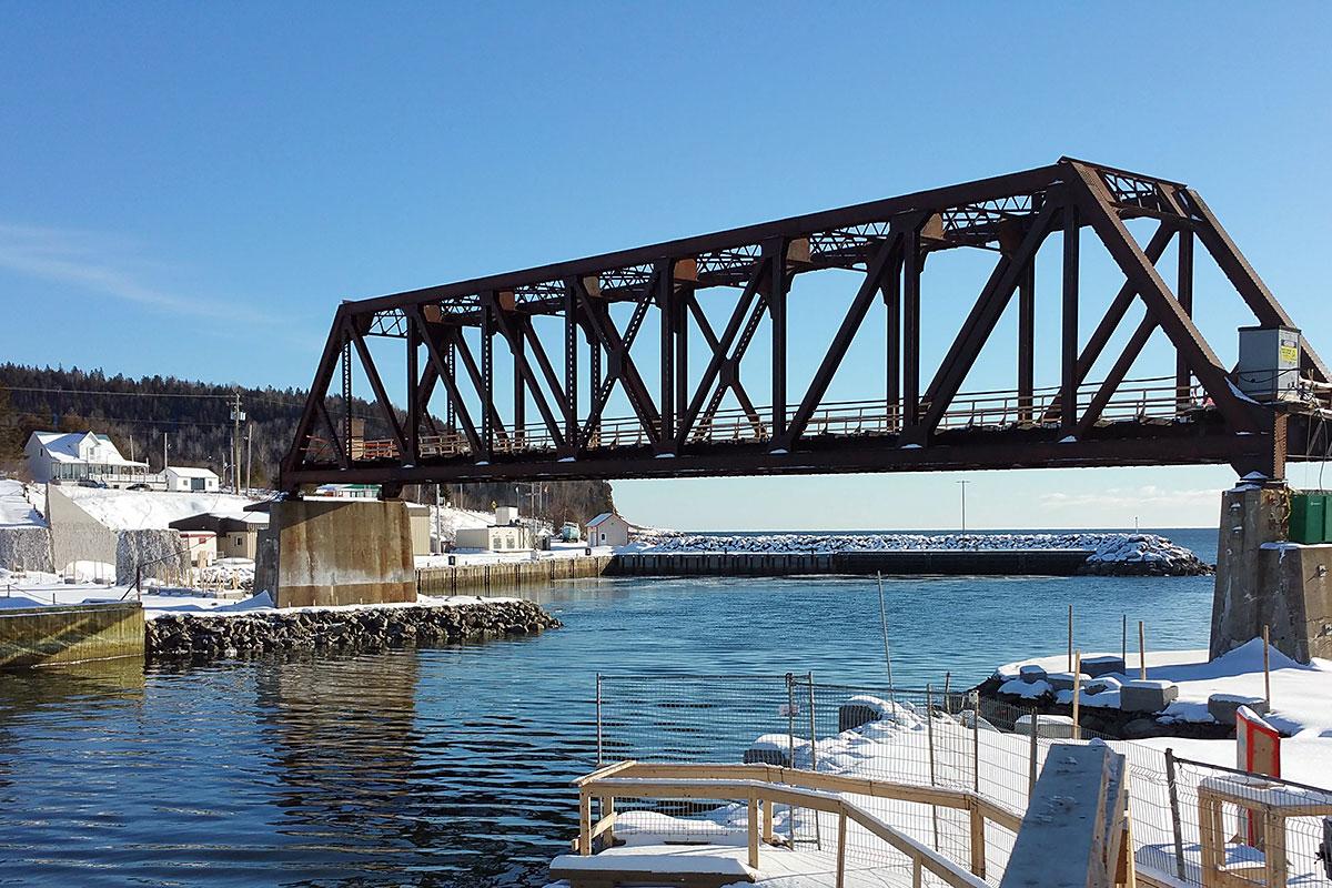 Plusieurs chantiers prévus cet été sur le réseau ferroviaire de la Gaspésie. Crédit : MTQ