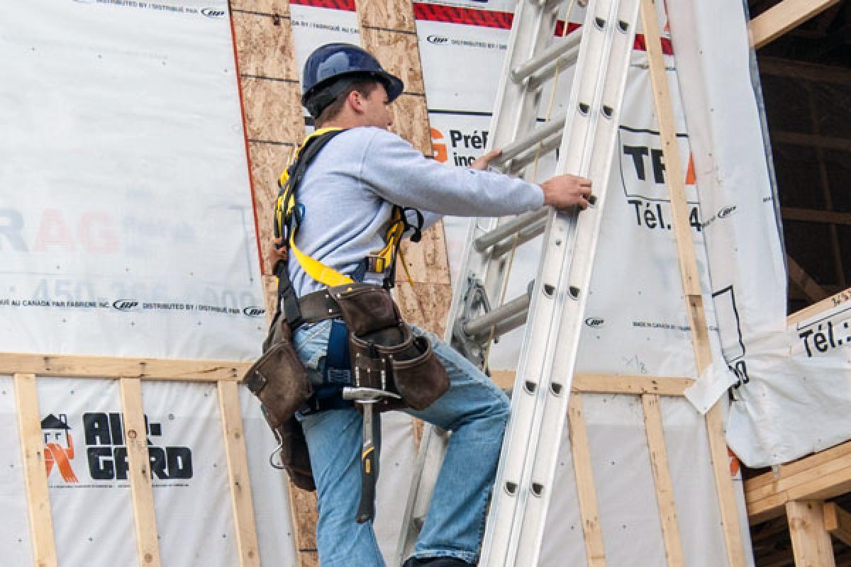 Travaux en hauteur : la CNESST sensibilisera à nouveau les travailleurs