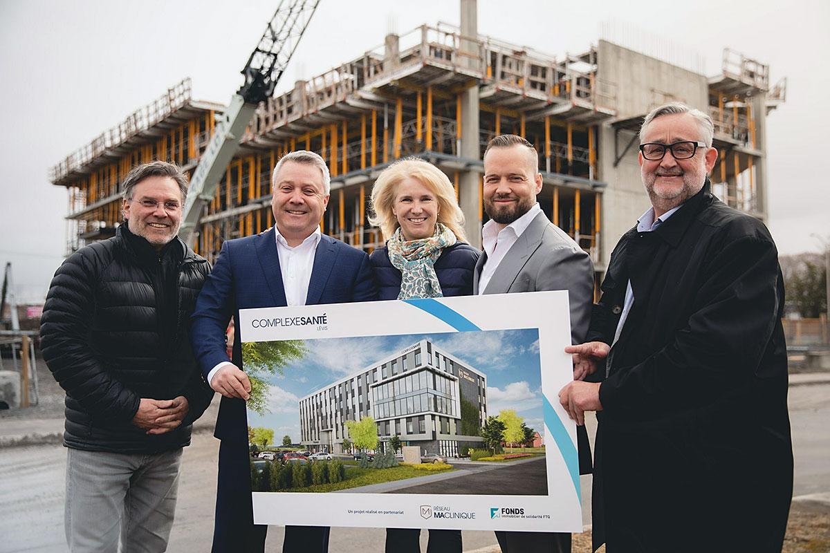 Construction d'un nouveau complexe santé à Lévis. Crédit : Fonds de solidarité FTQ