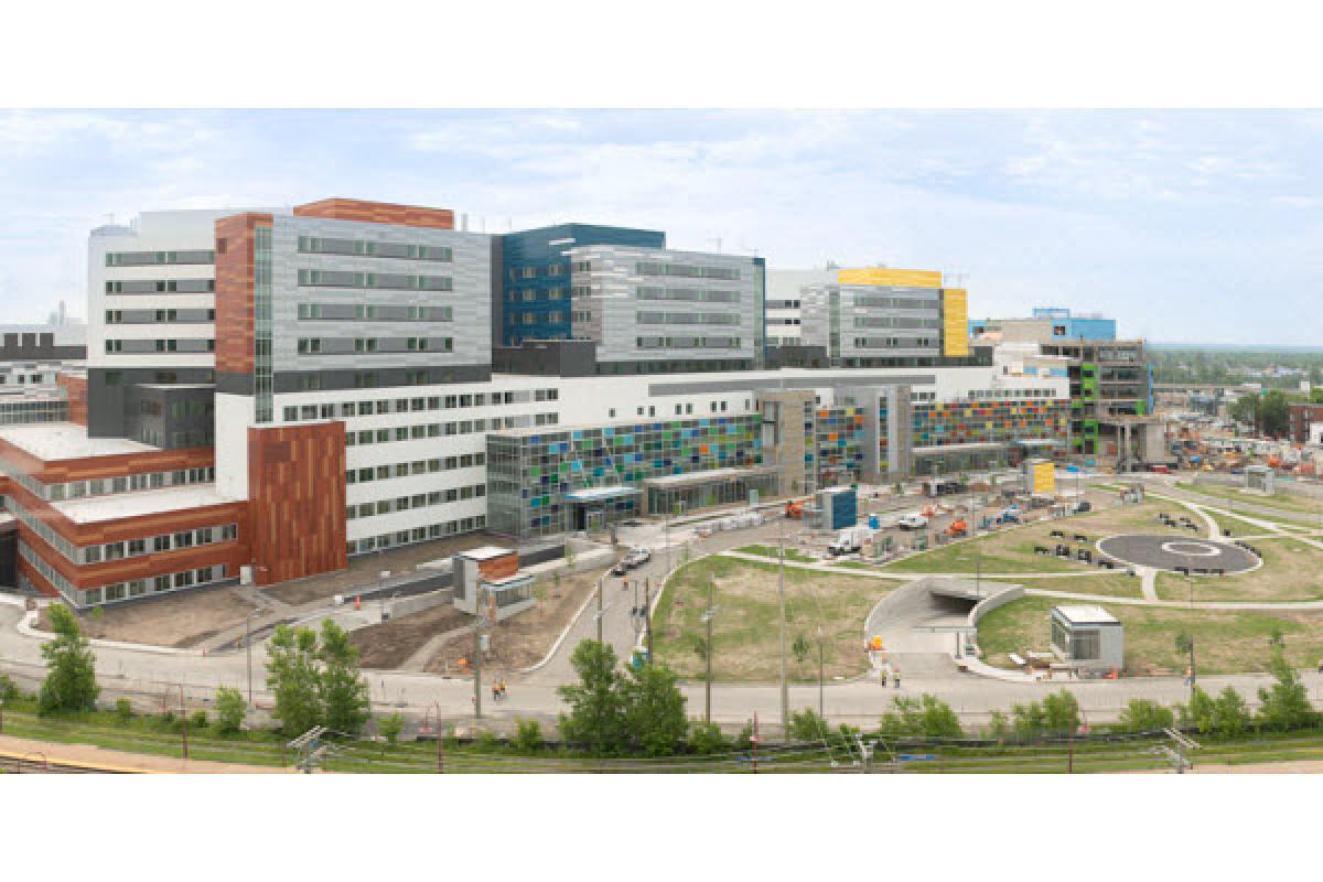 Livraison du complexe hospitalier du site Glen au CUSM  