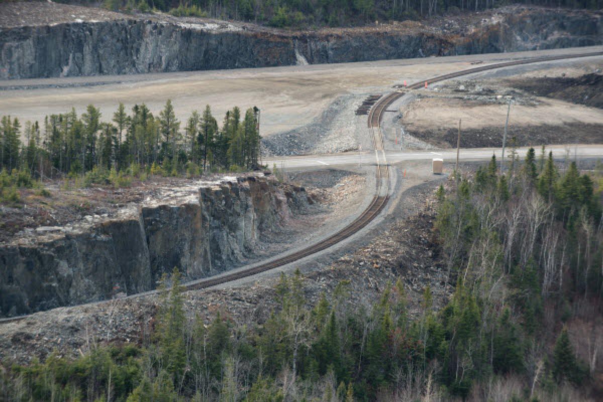 Desserte ferroviaire à Port Saguenay : le chantier retardé par l’hiver hâtif