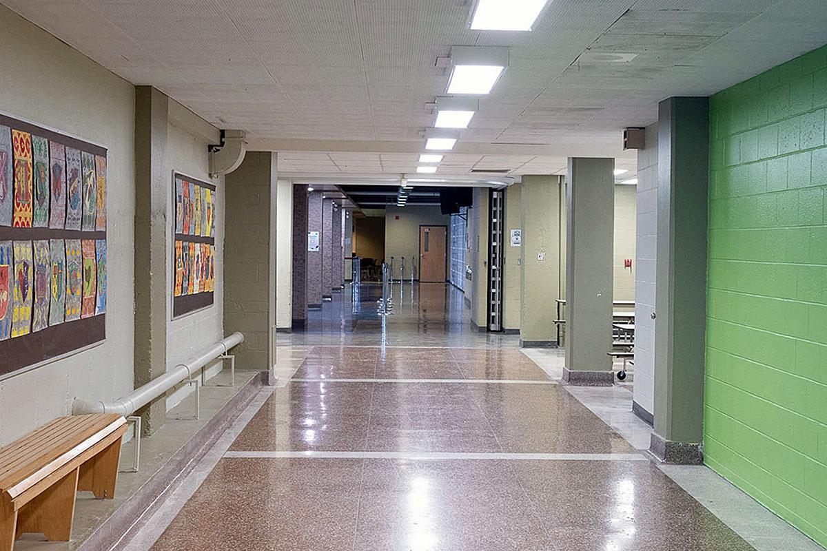 Deux appels d'intérêt pour des projets d'écoles en partenariat avec le privé. Crédit : Centre de services scolaire de Montréal