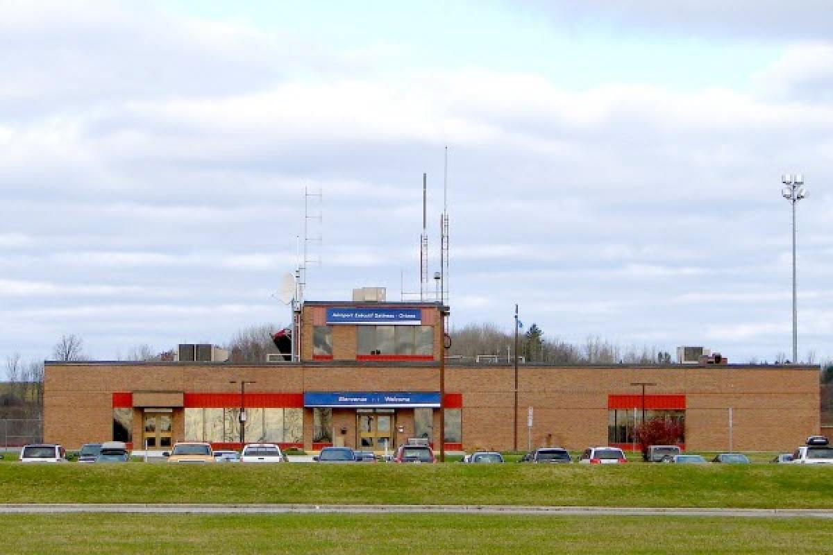 Investissement à l'aéroport exécutif de Gatineau-Ottawa