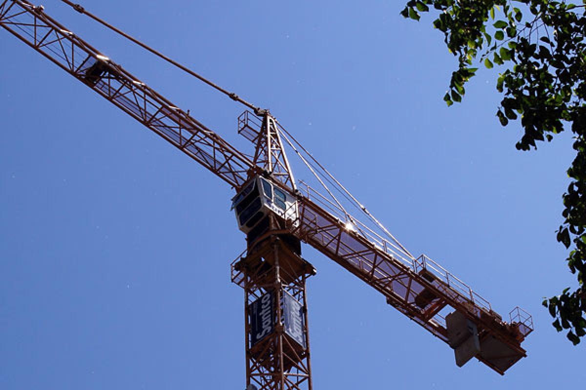 La formation des grutiers en entreprise remise en question
