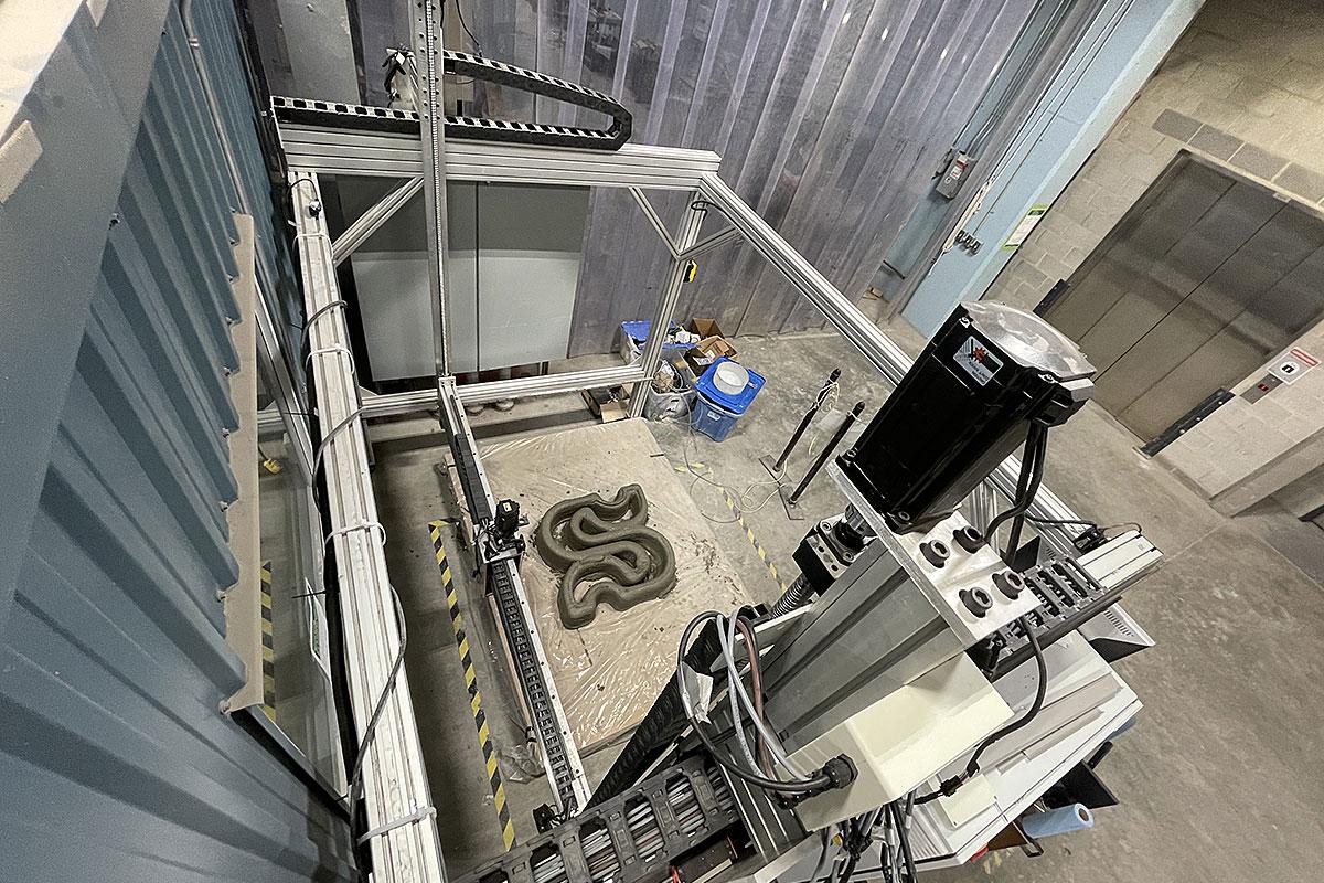 Imprimante 3D pour le béton à l’Université de Sherbrooke. Crédit : UdeS - Michel Caron