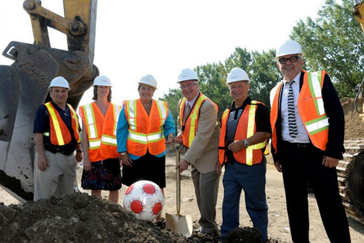 Le futur Centre de soccer de Montréal est en chantier