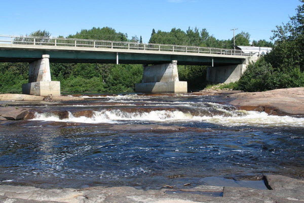 Restauration de la chute de la rivière du Sault au Mouton complétée