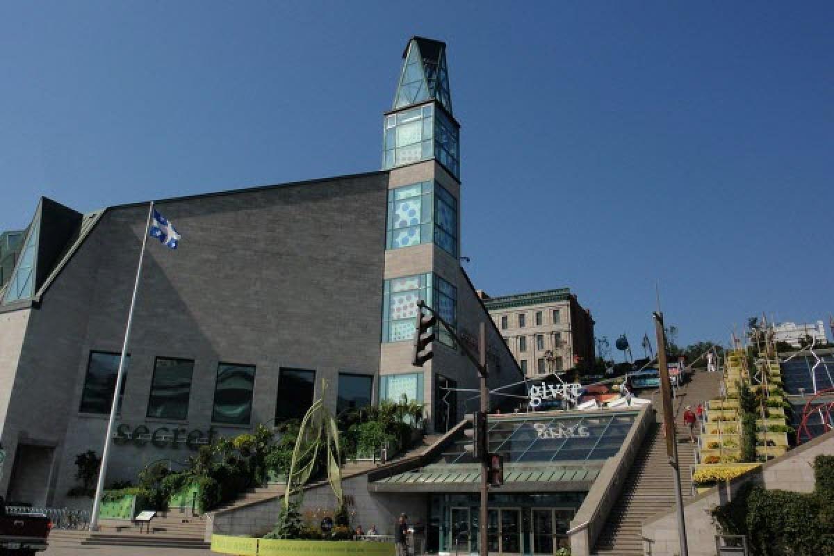 Phase finale de la réfection de l'édifice du Musée de la civilisation