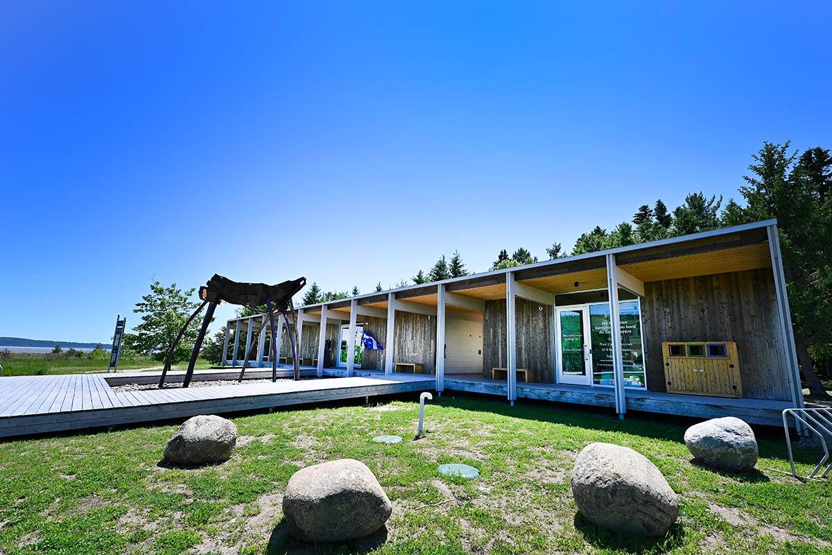 La Ville de Baie-Saint-Paul a inauguré un espace consacré à l’interprétation du fleuve. Photo : Ville de Baie-Saint-Paul