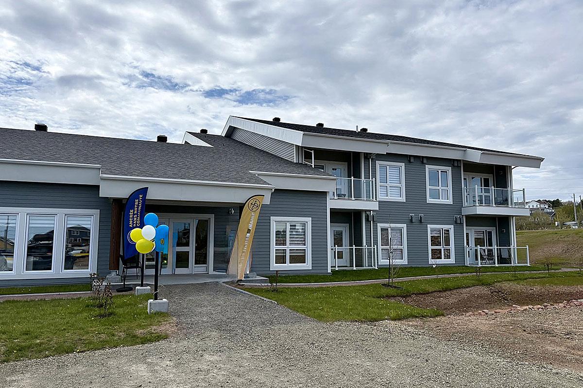 Le Phare des Îles inaugure huit logements adaptés aux Îles-de-la-Madeleine. Crédit : Groupe ressource en logements collectifs
