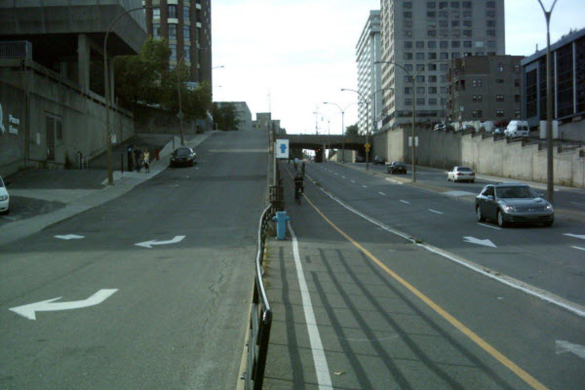 Travaux sur le passage inférieur Berri-Sherbrooke