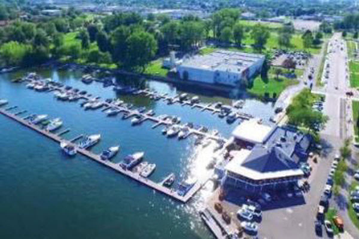 Agrandissement de la marina de Saint-Jean-sur-le-Richelieu