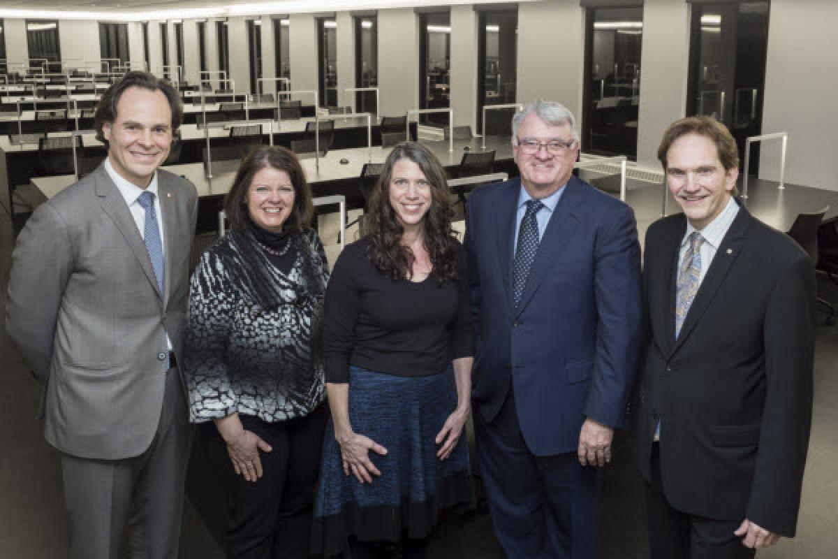 Bibliothèque rénovée à l'Université de Sherbrooke