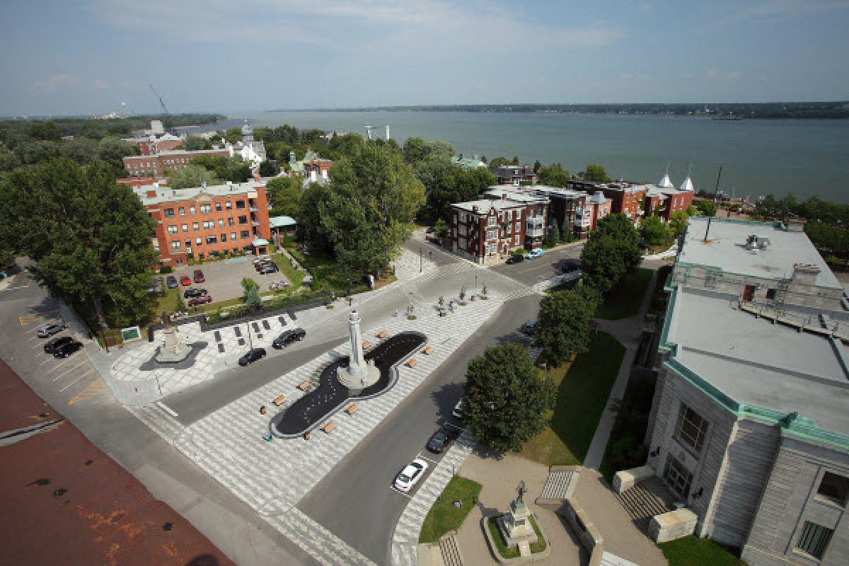 Place Pierre-Boucher et parc du Platon : un projet primé deux fois au plan canad