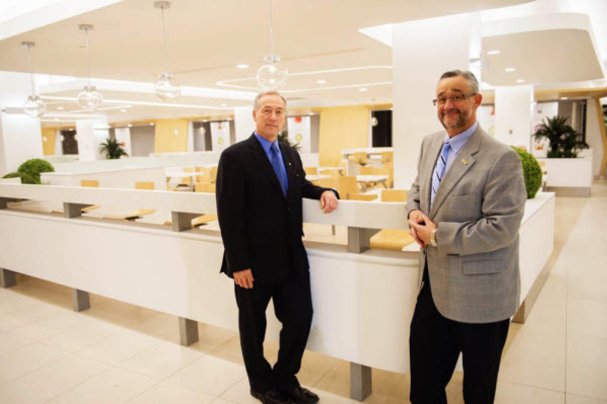 Inauguration à Place Québec