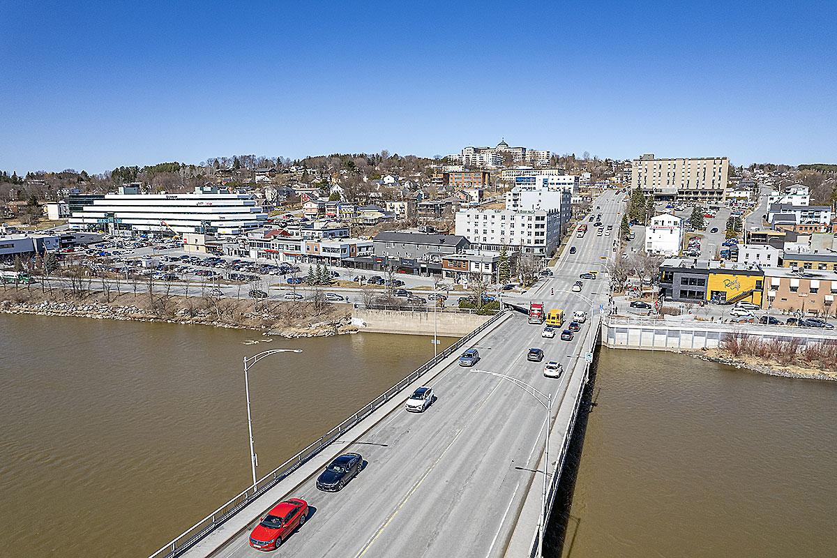 Saint-Georges : une étude d'opportunité pour un second pont. Crédit : Gabriel Picard - Own work, Creative Commons, CC BY-SA 4.0