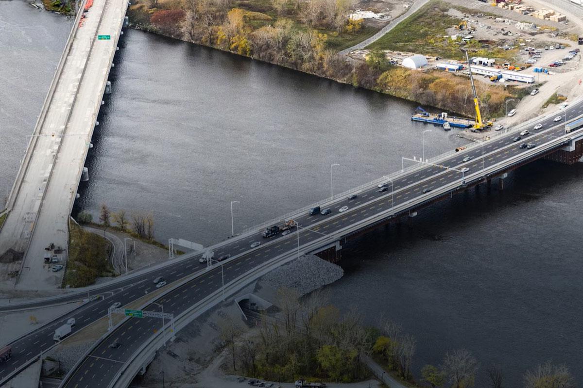 La déconstruction du pont de contournement de l’île des Sœurs complétée. Crédit : PJCCI