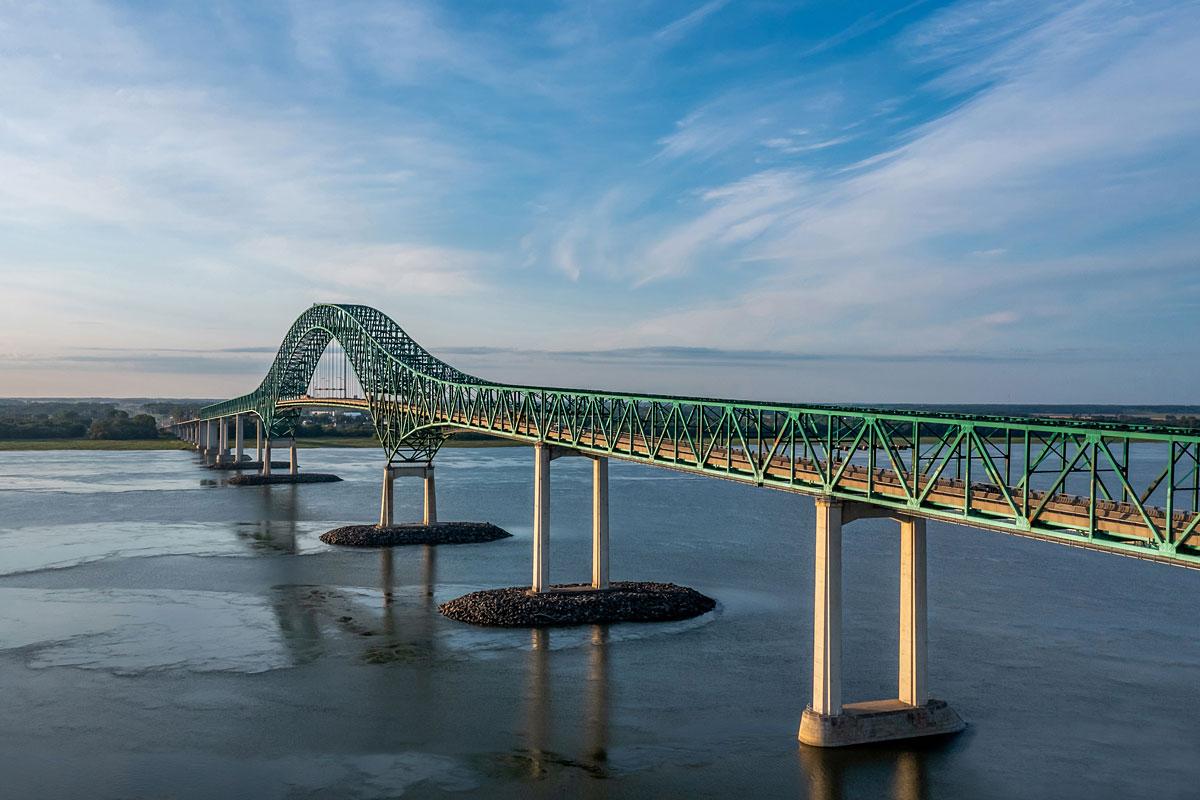 La réfection de la dalle centrale du pont Laviolette est officiellement complétée. Crédit : ministère des Transports et de la Mobilité durable