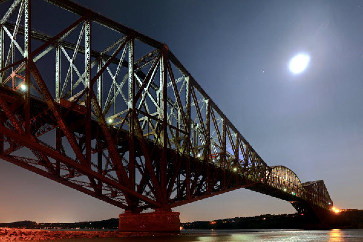 Engagement majeur pour la peinture du pont de Québec