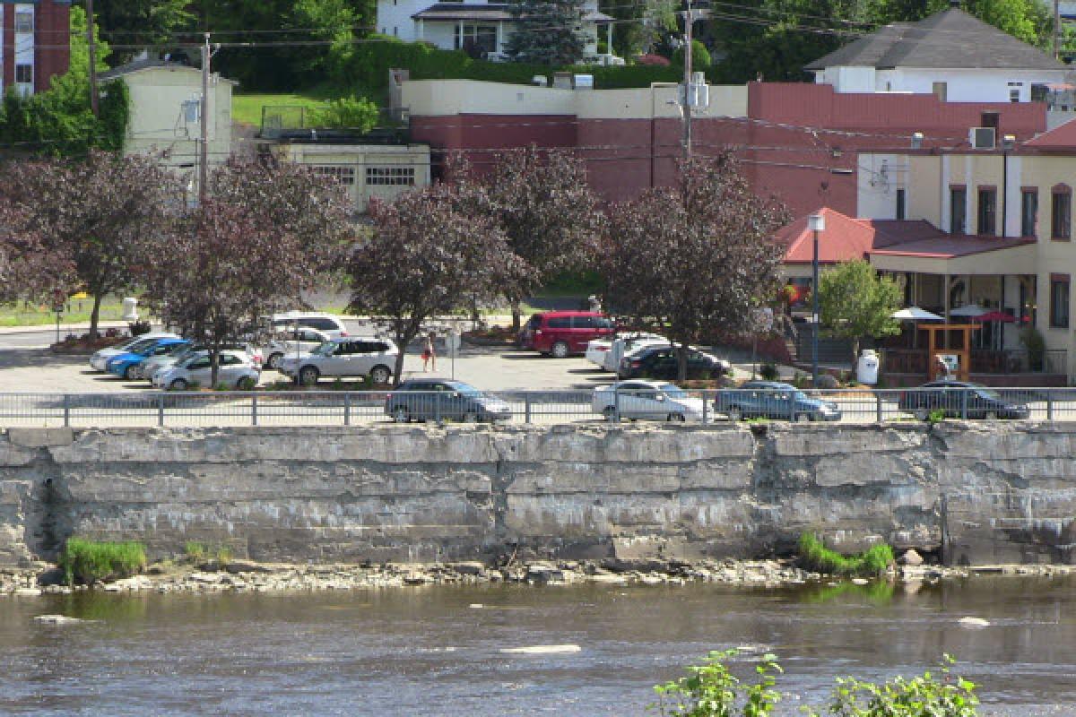 Nouveau mandat pour le quai de la promenade Redmond